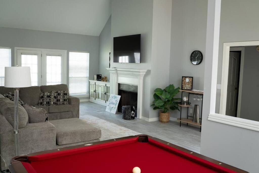 Вилла Walking Distance To Coler Mtn Bike - 3Br 2Ba Бентонвилль Экстерьер фото